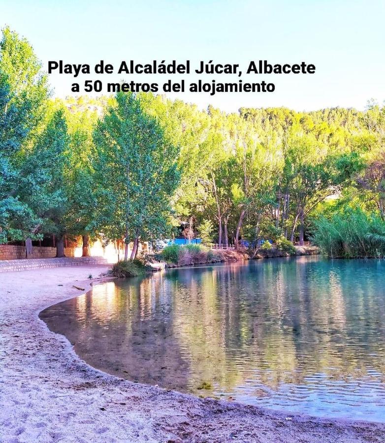 Apartamentos Los Robles Alcala del Jucar Luaran gambar