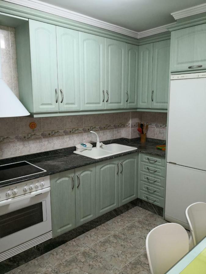 Apartamentos Los Robles Alcala del Jucar Luaran gambar